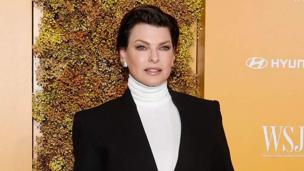 Linda Evangelista sensibilisiert für Brustkrebs-Früherkennung
