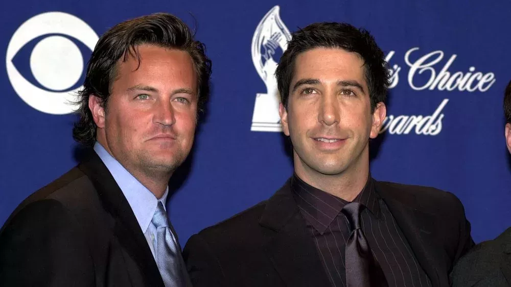Mit legendärem Bild: David Schwimmer nimmt Abschied von "Friends"-Kollege Matthew Perry