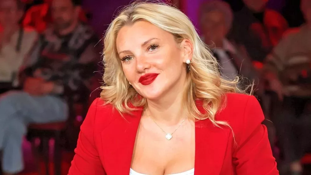 Evelyn Burdecki: So groß ist ihr Baby-Wunsch
