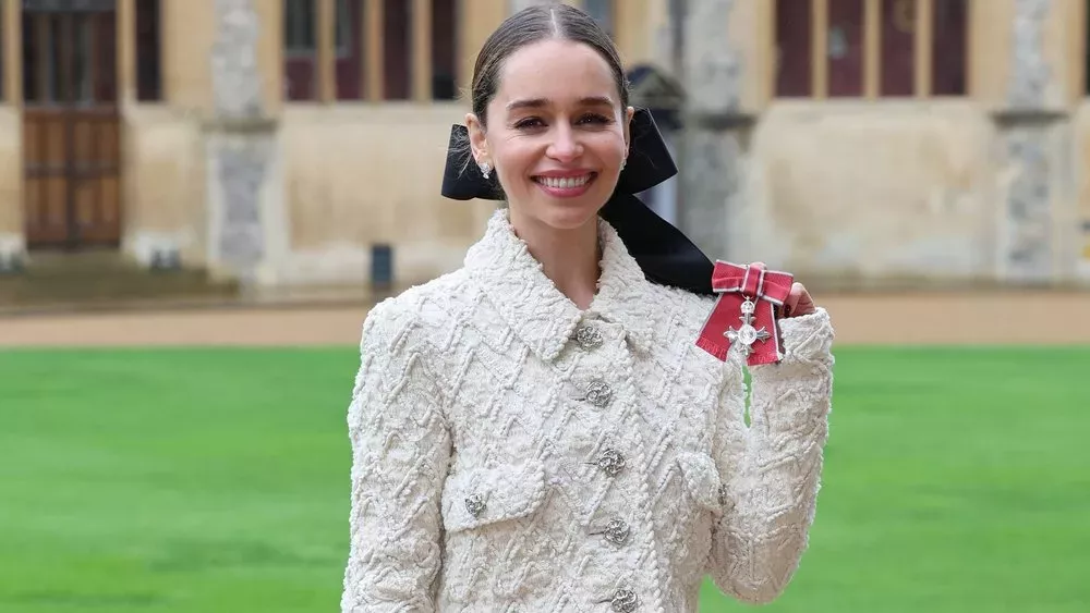 "Game of Thrones"-Star Emilia Clarke mit britischem Orden geehrt