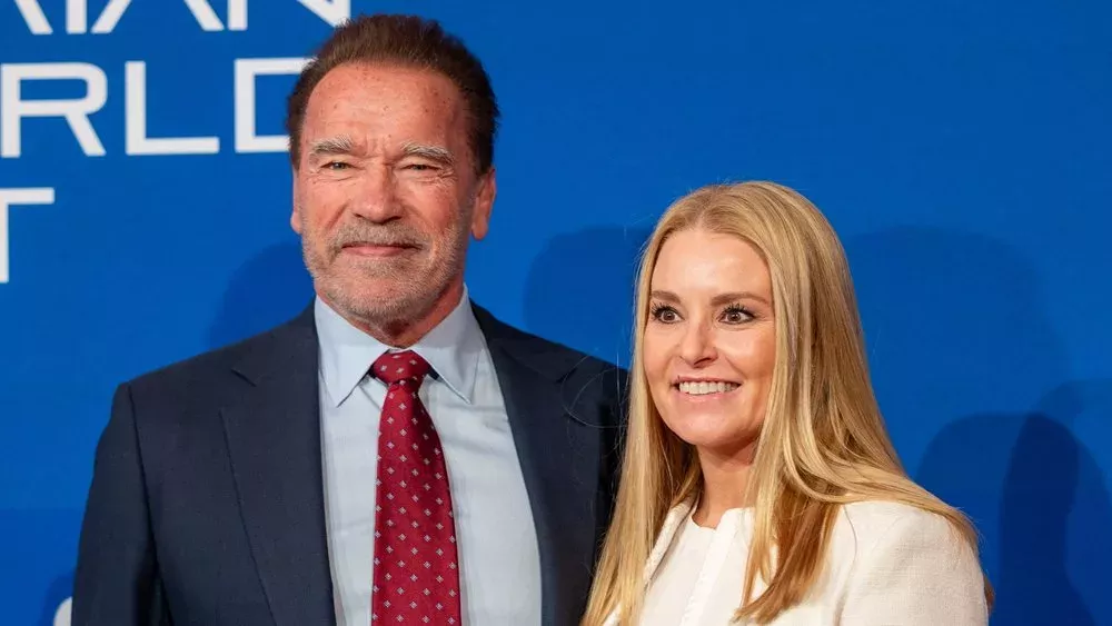 Noch verbunden mit Ex-Frau: Warum Arnold Schwarzenegger seine Partnerin nicht heiratet