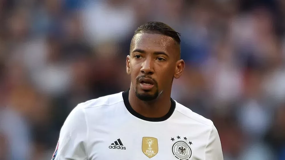 Wende im Fall Jérôme Boateng: Urteil gegen Ex-Bayern-Star aufgehoben