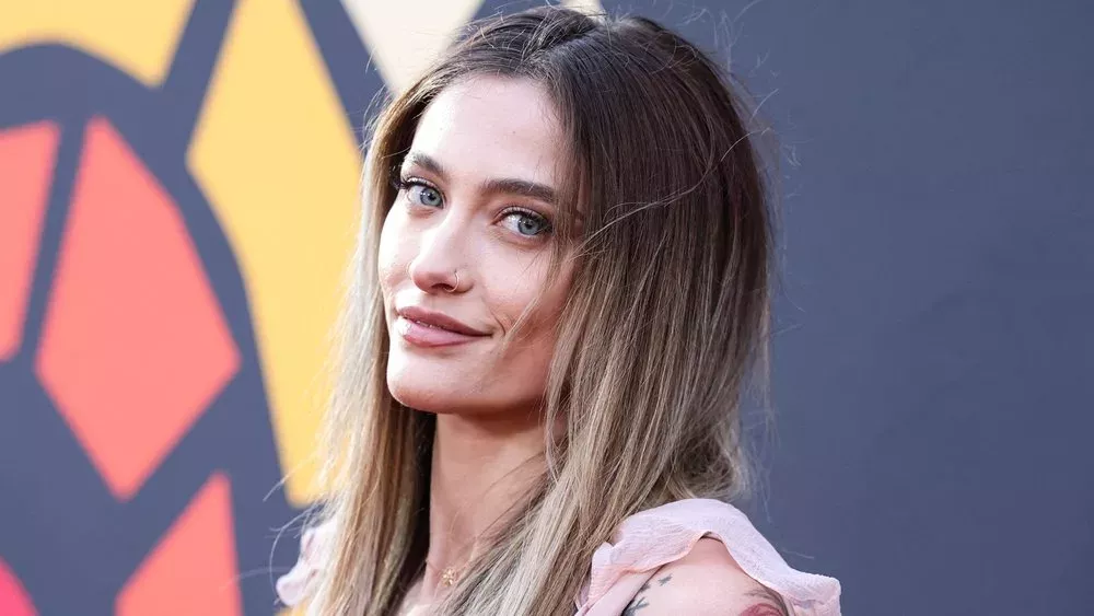 Paris Jackson: So würdigt sie den 65. Geburtstag ihres Vaters