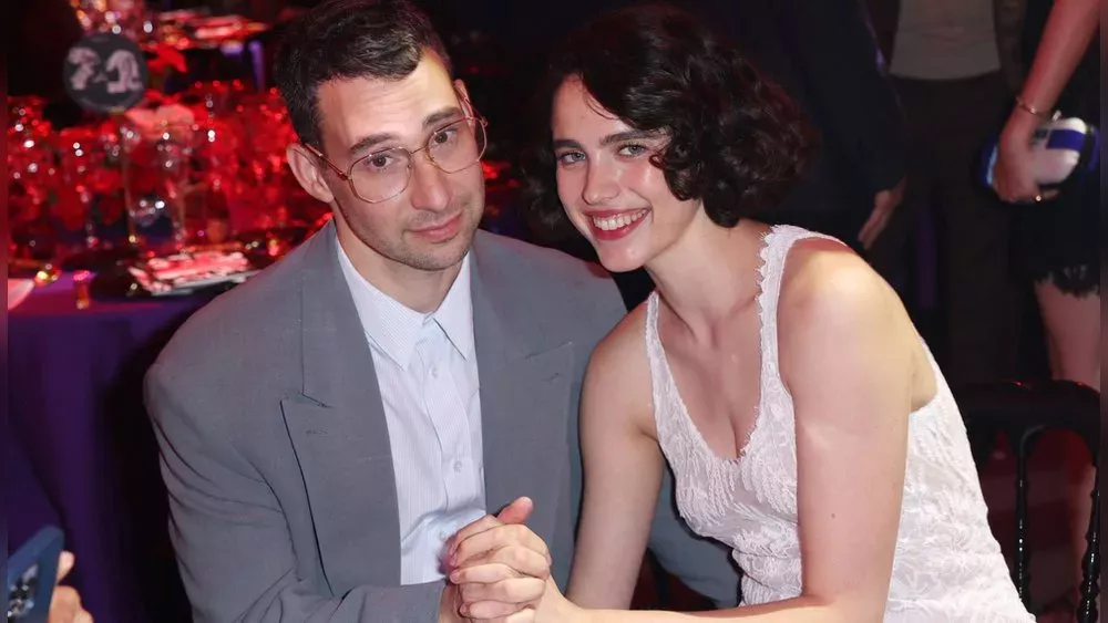 Margaret Qualley und Jack Antonoff heiraten mit Promi-Gästen
