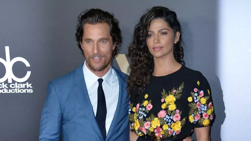 Matthew McConaughey und seine Familie organisieren Hilfe für Maui