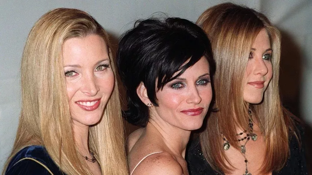 Lisa Kudrow: Süße Glückwünsche von ihren "Friends"-Kolleginnen