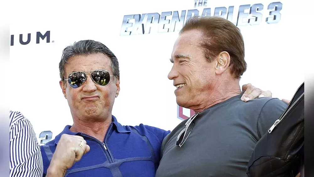 Stallone gibt zu: Schwarzenegger der "bessere Action-Star"