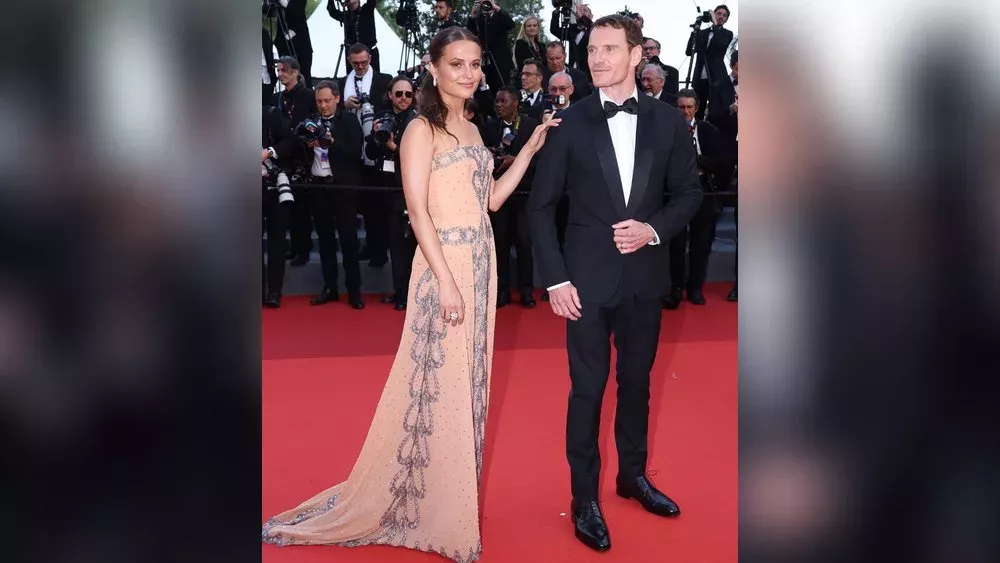 Roter Teppich in Cannes: Alicia Vikander stiehlt allen die Show
