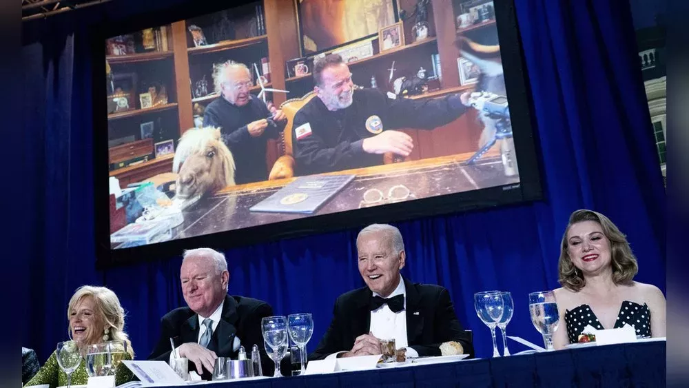Arnold Schwarzenegger: Reunion mit "Twins"-Star Danny DeVito