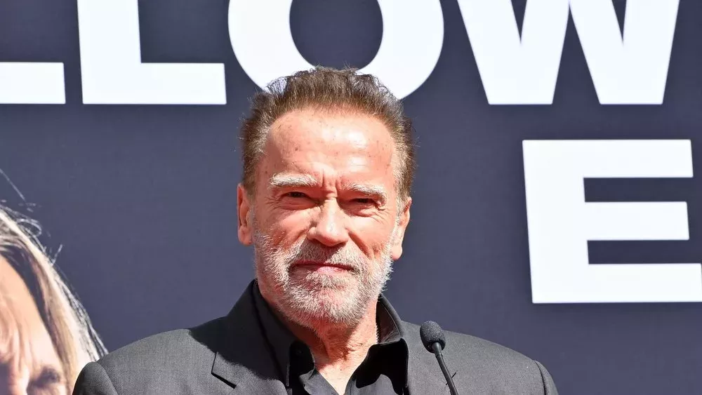 Arnold Schwarzenegger stellt neues Familienmitglied vor