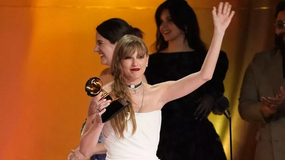 Grammy Awards 2024: Taylor Swift schreibt Geschichte