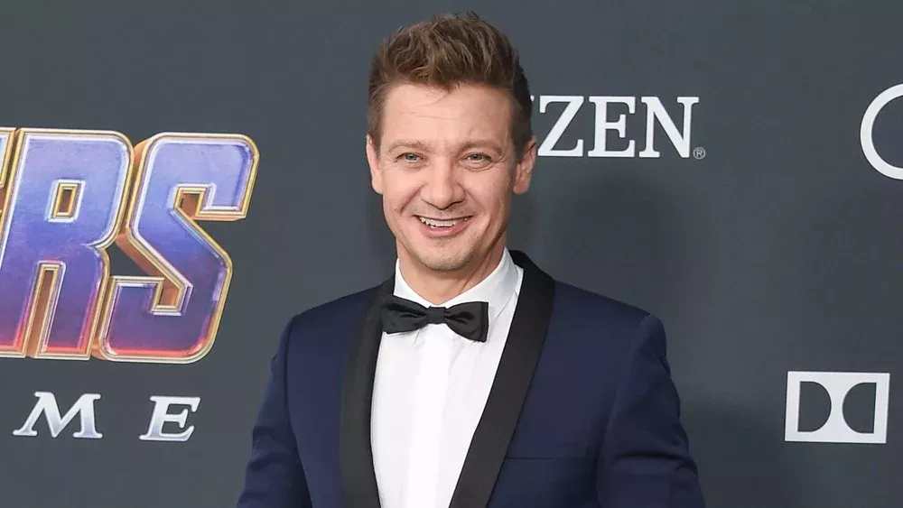 Jeremy Renner: Diese Hollywoodstars besuchten ihn nach seinem Unfall