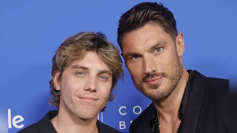 Kurz nach Pärchen-Debüt: Verlobung bei Lukas Gage und Chris Appleton?