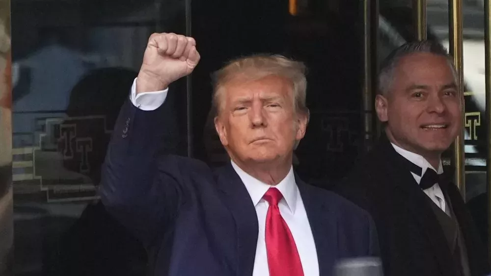 "Massive Wahlbeeinflussung": Donald Trump weist Anklage zurück