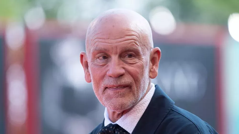 John Malkovich möchte sein Enkelkind noch aufwachsen sehen