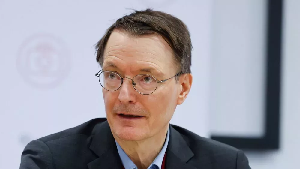 Neue Frau an seiner Seite: Karl Lauterbach ist wieder vergeben