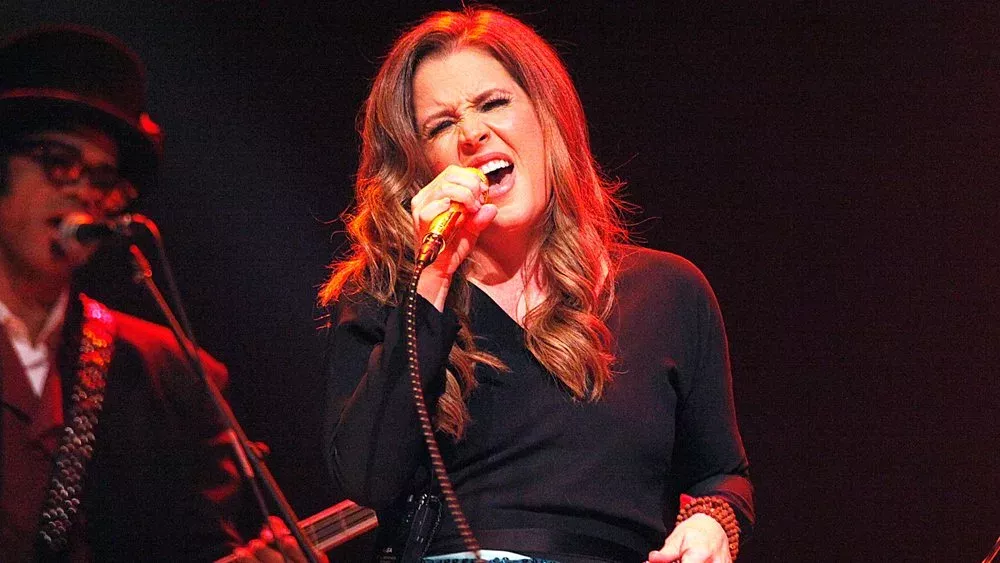 Lisa Marie Presley: Elvis-Tochter mit gebrochenem Herzen