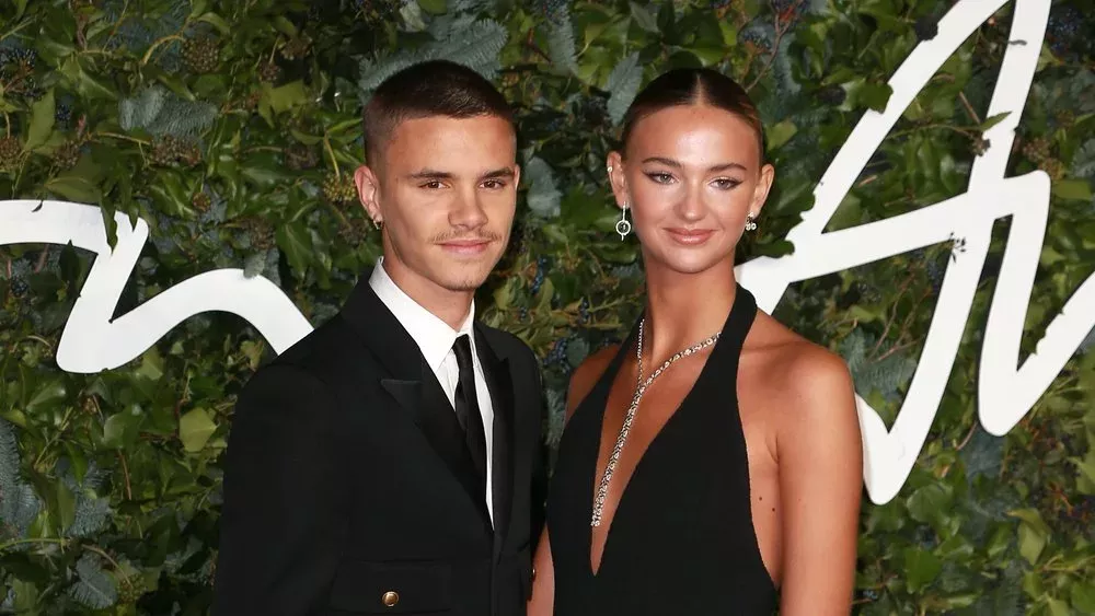 Romeo Beckham geht den nächsten Beziehungsschritt mit seiner Mia