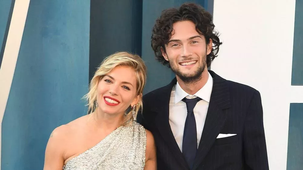 Schauspielerin Sienna Miller ist zum zweiten Mal Mutter geworden