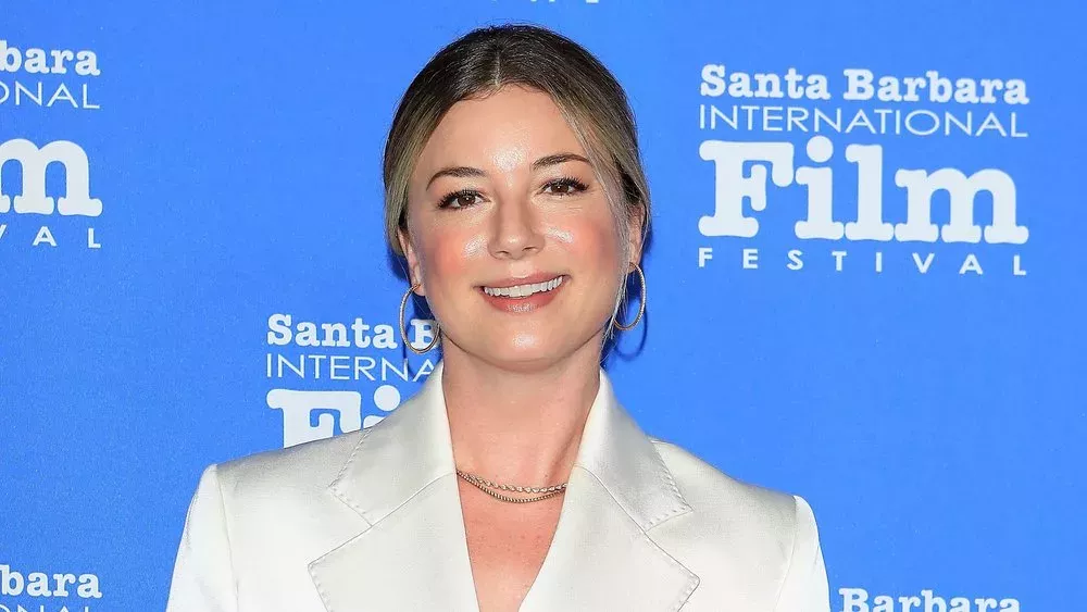 "Revenge"-Star Emily VanCamp wird zum zweiten Mal Mutter