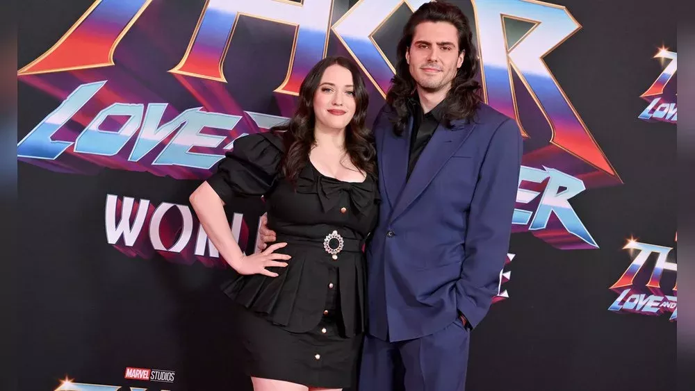 Schauspielerin Kat Dennings und Rockmusiker Andrew W.K. sagen Ja