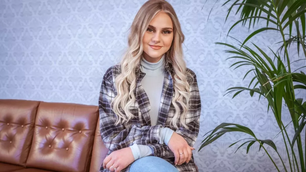 Estefania Wollny, Die Wollnys, Gesangseinlage, Instagram, Songcover