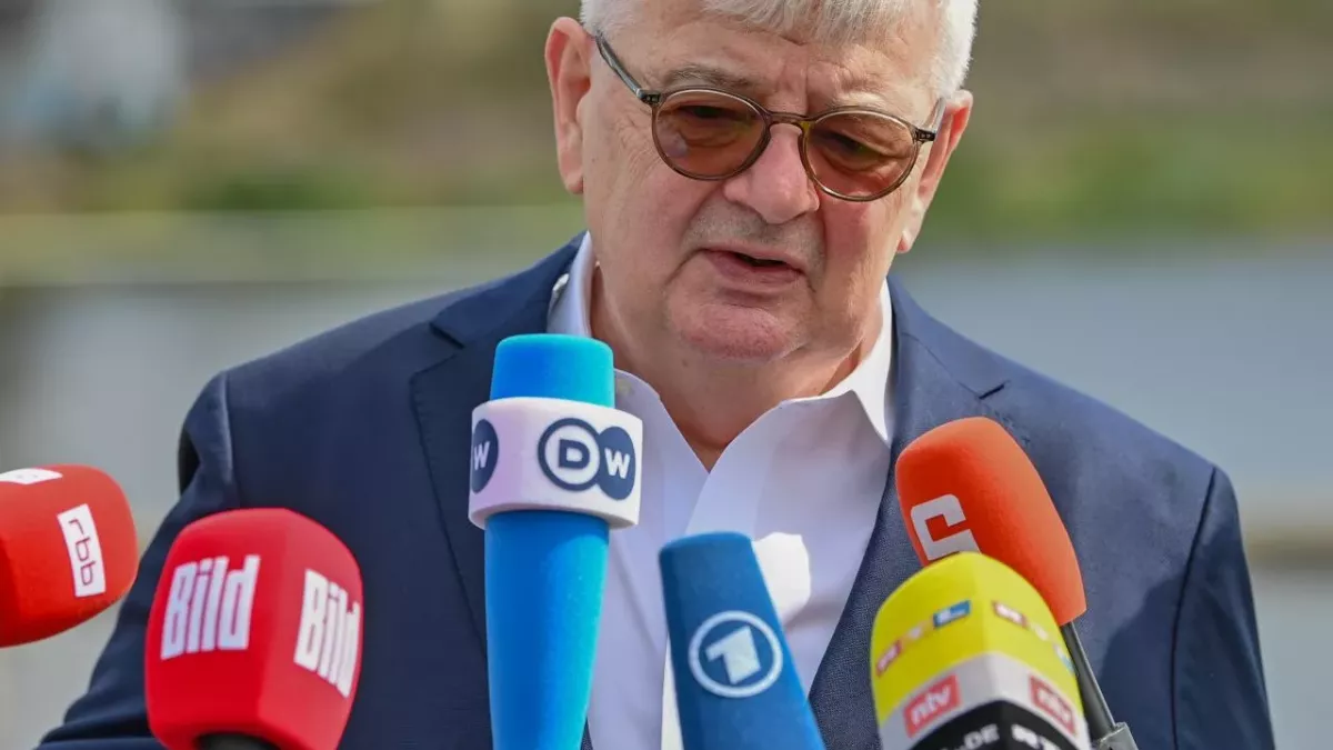 Joschka Fischer bei der Wahlkampagne von Bündnis 90/Die Grünen