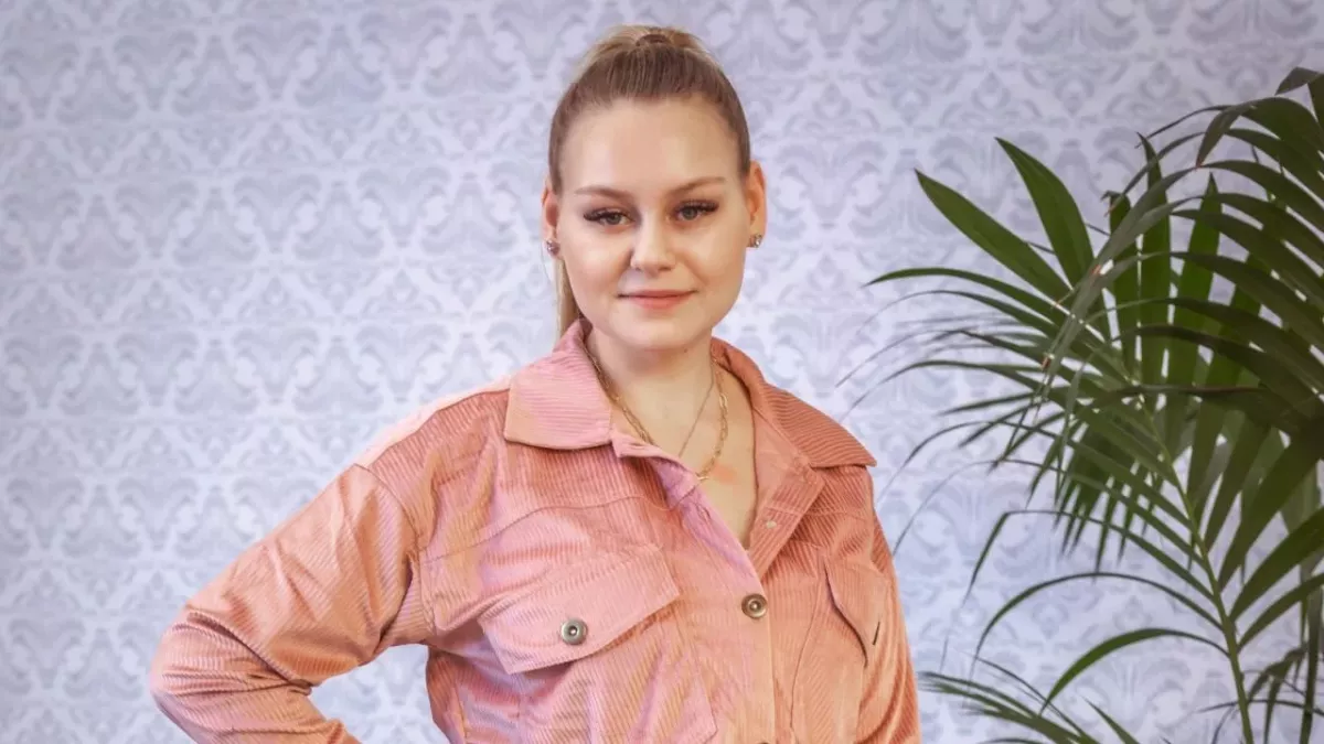 Sarah-Jane Wollny, Die Wollnys, Freund, Tinush, Pärchenfoto, Schmusefoto, neues Insta-Foto
