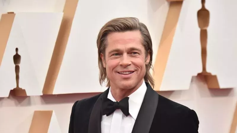 Brad Pitt: Urlaub in Frankreich mit seiner Neuen! 
