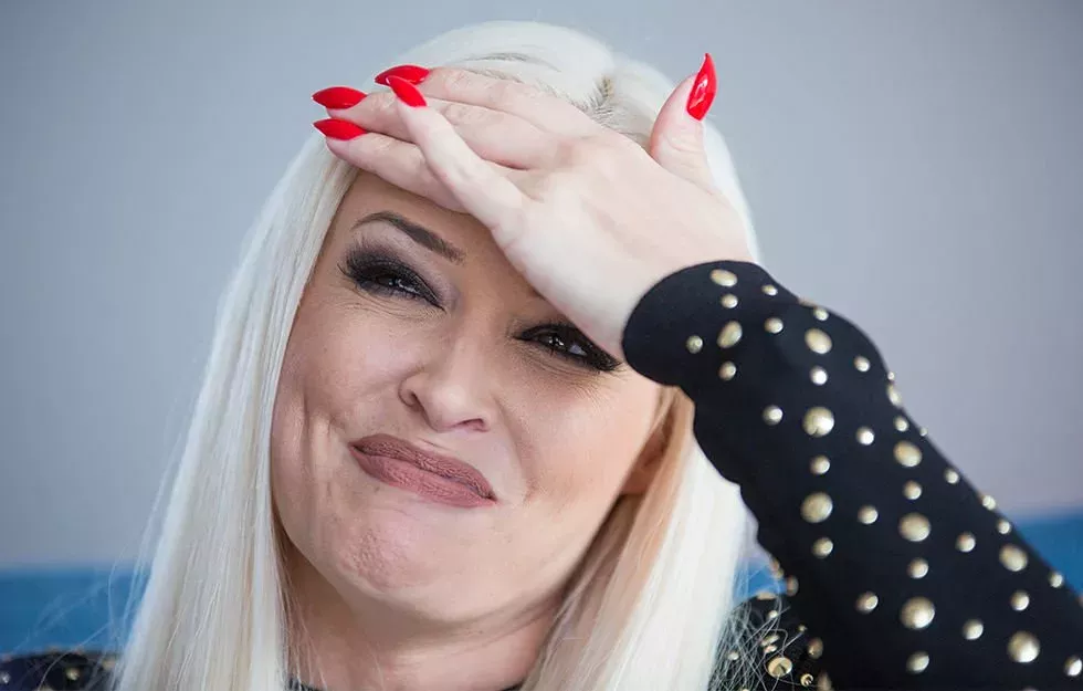 Katzenberger gesteht: "Das ist faul mit meiner Oberweite!"