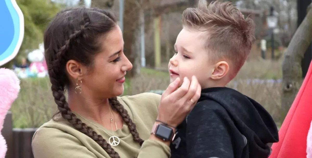 Sarah Lombardi: Wie soll sie das nur Pietros Sohn beibringen?