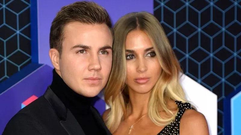 Drama nach Hochzeit: Mario Götze lässt seine Ann-Kathrin links liegen
