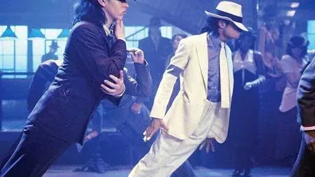 Tanzschritt von Michael Jackson in "Smooth Criminal": Wie hat er das gemacht?