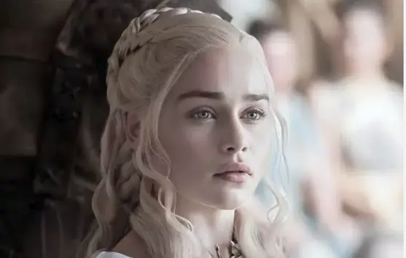 Emilia Clarke erzählt: „Ich war überzeugt, sterben zu müssen“