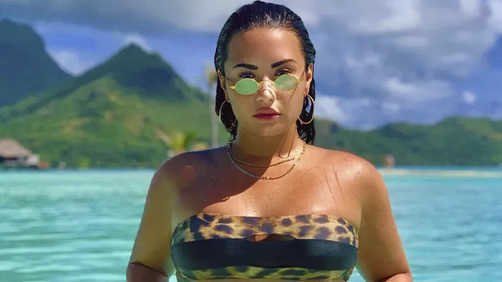 Demi Lovato steht zu ihrem Körper
