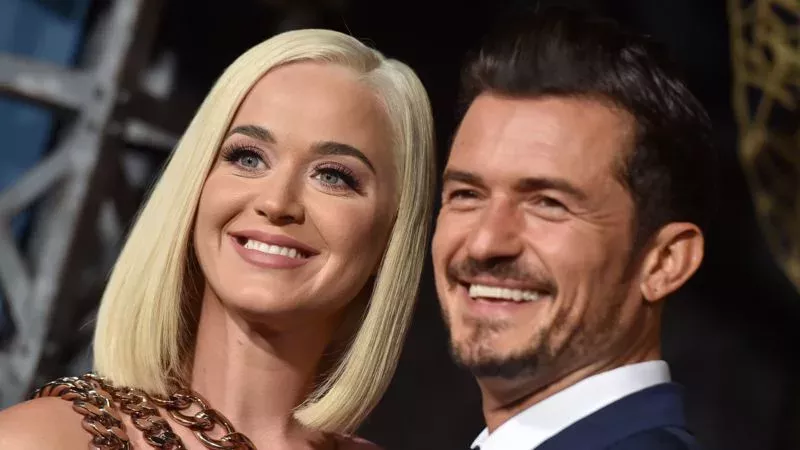 Eine Party im Zeichen der Liebe: Katy Perry und Orlando Bloom feiern ihre einjährige Verlobung.