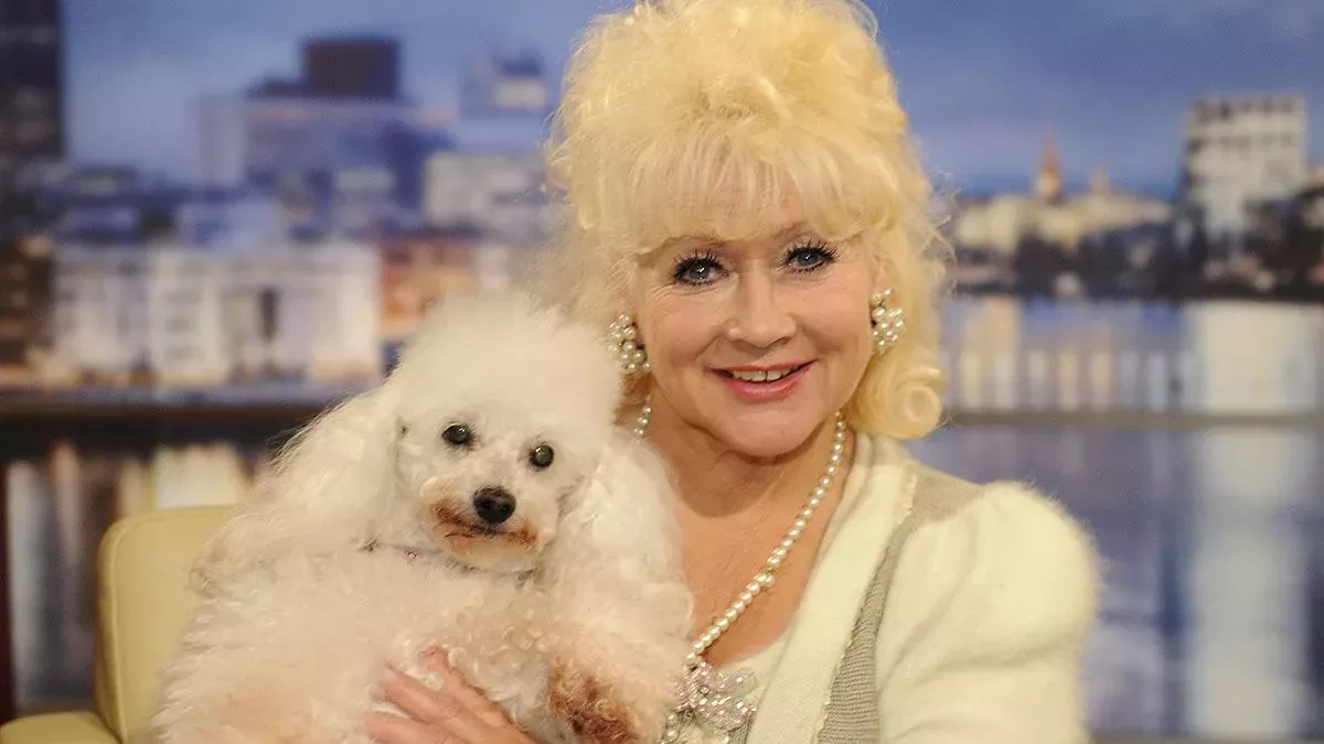 Eva Jacob vermisst während Corona ihren Hund sehr 