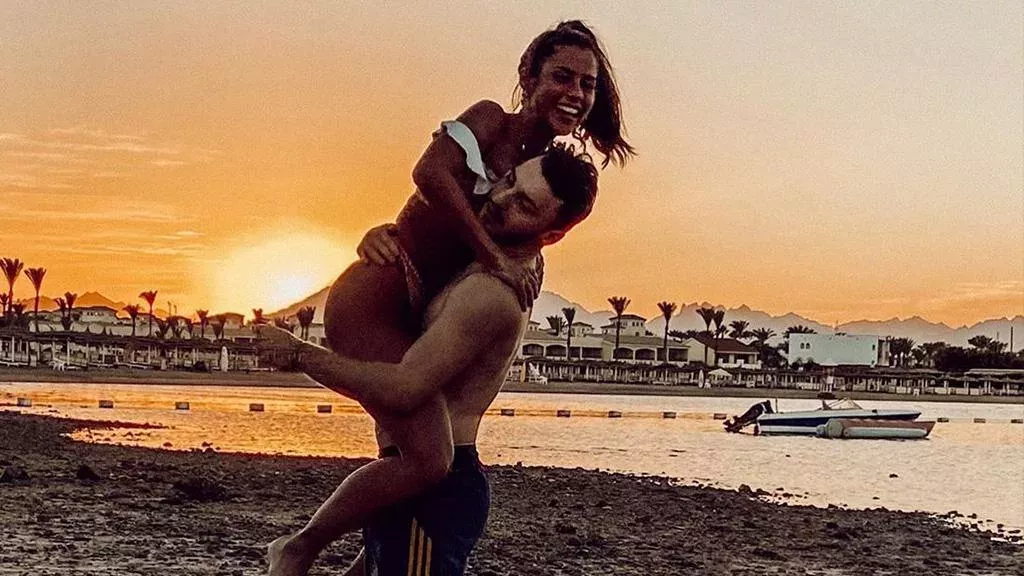 Gemeinsam im Urlaub: Sarah Lombardi und ihr Tanzpartner