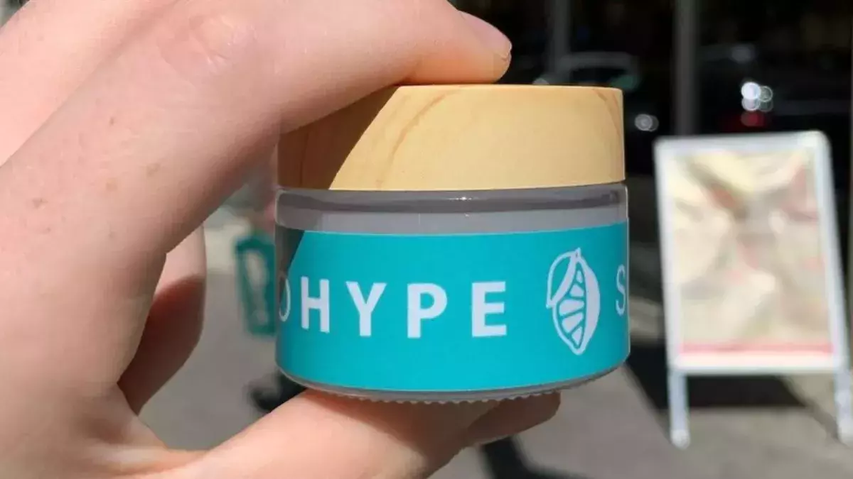 "Hydro Hype"-Prank: Influencerin spendet ihre Gage