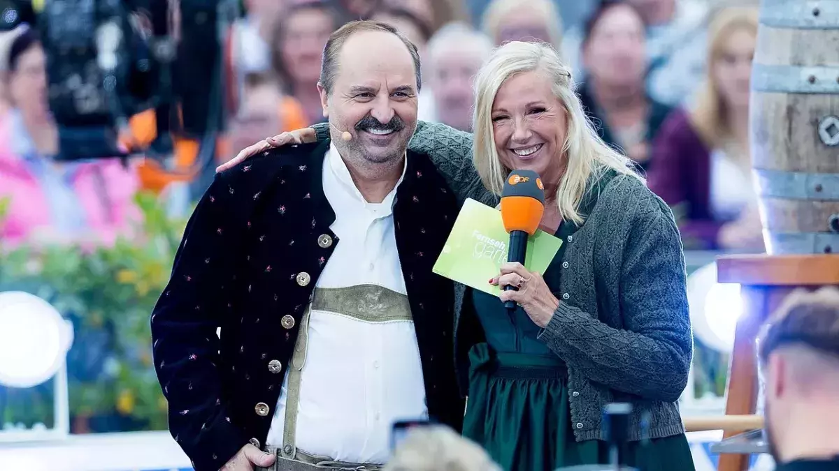 Johann Lafer - 2025271 120815 2025-09-28 ZDF-Fernsehgarten - Sven - 1D X MK II - 0465 - B70I7779