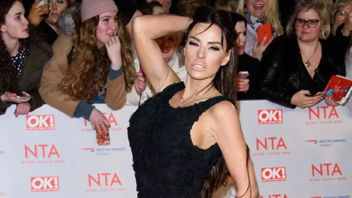 Katie Price wurde ins Krankenhaus eingeliefert