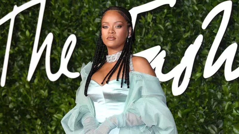 Rihanna: Back with the ex?