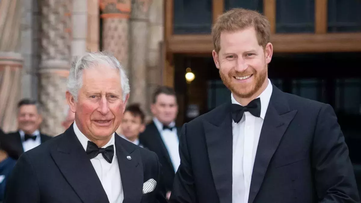 Aus allen Wolken gefallen: Prinz Charles von Harrys überstürzter Abreise entsetzt