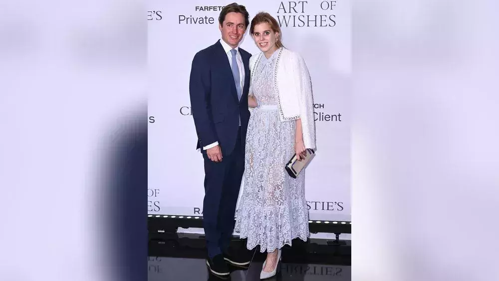 Prinzessin Beatrice und Edoardo Mapelli Mozzi legen eleganten Pärchen-Auftritt hin