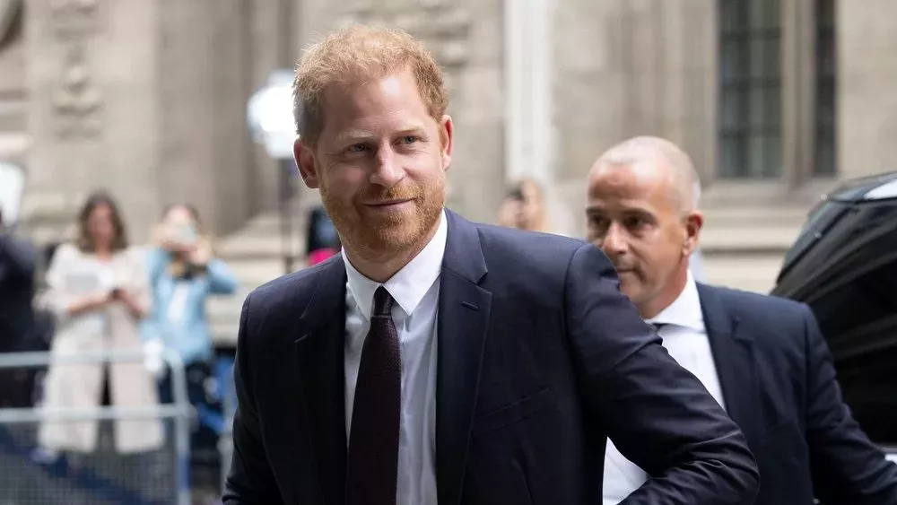 Prinz Harry zieht Klage gegen britische Sonntagszeitung zurück