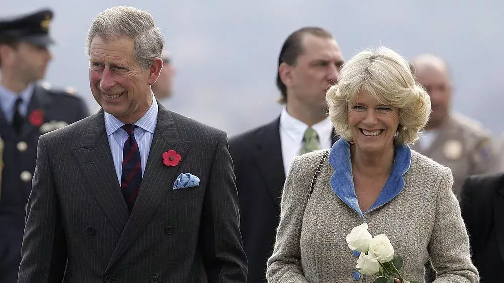 Hochzeit von Charles und Camilla: Darum war die Queen nicht vor Ort