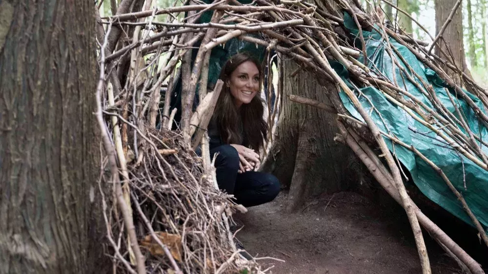 William und Kate besuchen Grundschüler im Wald