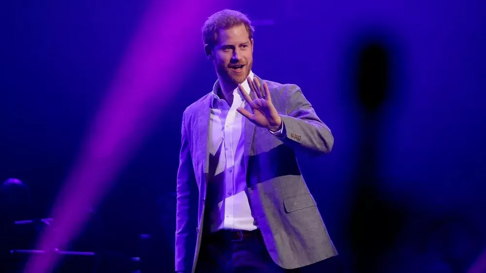 Prinz Harry überrascht mit Auftritt bei "Heart of Invictus"-Premiere