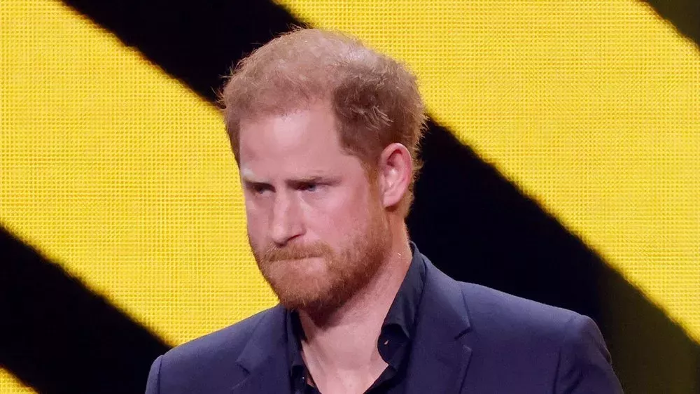 Prinz Harry reist ohne Meghan zu seinem krebskranken Vater