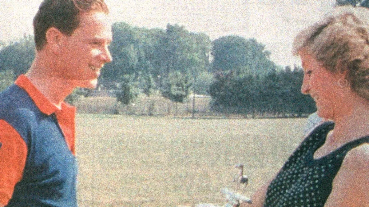 Diana: So schlecht steht es um ihren ehemaligen Geliebten James Hewitt